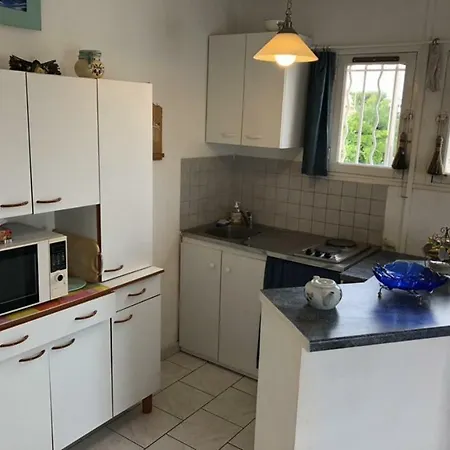 Ferienwohnung Studio « Les Pieds Dans L'Eau » Martigues Exterior foto